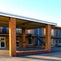 Express Inn New Albany I 22,位于新奥尔巴尼的酒店