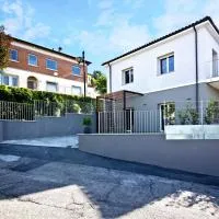 Guest House Nonna Giulina, camere - Rooms，位于卡斯塔诺兰泽的酒店