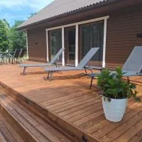 Puhkemaja Sauna ja Terrassiga,位于Savala的酒店