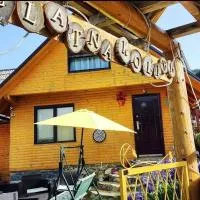 Prokoško jezero Zlatna koliba，位于福伊尼察的酒店