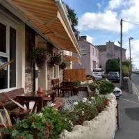 Glendower Hotel,位于Goodwick的酒店
