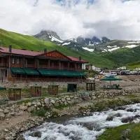 Demirkapı Otel,位于乌宗的酒店