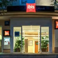 宜必思穆尔西亚酒店，位于穆尔西亚的酒店