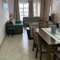 RESIDENCE CYBERVILLAGE THREE ROOMS Apartment，位于埃比尼的酒店