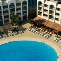 Falésia Hotel - Adults Only，位于阿尔布费拉的酒店
