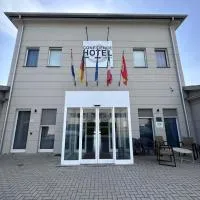 Confidence Hotel Viadana,位于Viadana的酒店