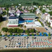 Ceti̇n Presti̇ge Resort，位于埃尔代克的酒店