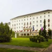 Sunday Hotel Friedrichroda & SPA，位于腓特烈罗达的酒店