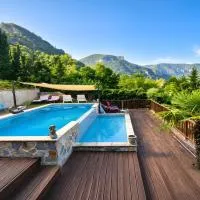 LES GARGOUILLES - Piscine à Débordement Avec Vue Exceptionnelle - Gorges du Tarn - Millau，位于Boyne的酒店