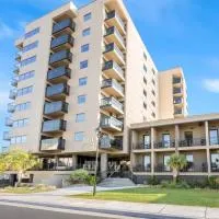 Bask Hotel at Big Rock Landing，位于莫尔黑德城的酒店