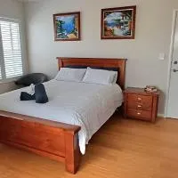 Cosy Haven - Large Comfy Dwelling，位于曼哲拉的酒店