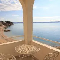 Apartments Adrion，位于德朗西斯的酒店