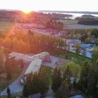Lepola Kangasala,位于Kuhmalahti的酒店