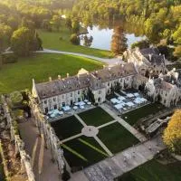 Abbaye Des Vaux-De-Cernay，位于Cernay-la-Ville的酒店