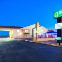 Quality Inn Holbrook near Petrified Forest，位于胡尔伯克的酒店