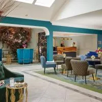 菲茨杰拉德伍德兰德酒店，位于亚达尔的酒店