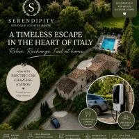 Boutique Country House Serendipity，位于Cantiano的酒店