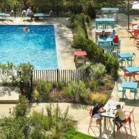 Novotel Wavre Brussels East，位于瓦夫尔的酒店