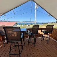 GlampCamp，位于Big Arm的酒店