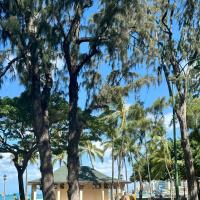 Guesthouse Waikiki Beach Area Free Parking，位于檀香山的酒店