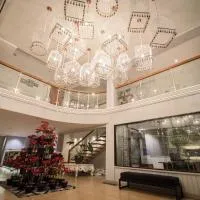 阿尔蒙特城市酒店，位于武端市的酒店