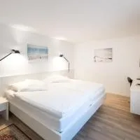 Hotel Hohberg "Next to BBC Arena"，位于沙夫豪森的酒店