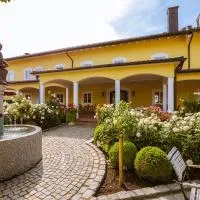 Hotel Kandler,位于诺怎的酒店