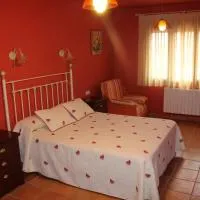 Alojamiento Rural Sierra Luz，位于Ribatajadilla的酒店