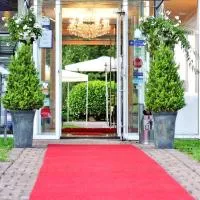 Hotel Restaurant Sengscheider Hof，位于圣英贝特的酒店