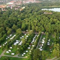 KNAUS Campingpark Leipzig，位于莱比锡瓦伦的酒店