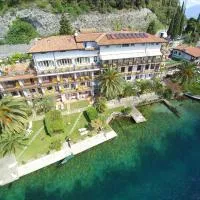 Hotel Forbisicle，位于提尼亚类的酒店