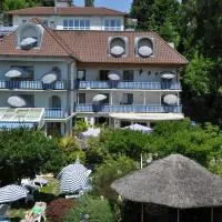 Apart Hotel Stadtgarten，位于于伯林根的酒店