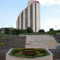 Hotel Cartoon Razgrad，位于Razgrad的酒店