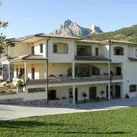 Locanda Del Parco Hotel,位于Colledara的酒店
