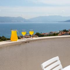 Apartments in Villa TOP TROGIR