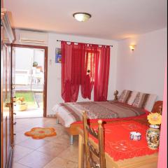 Apartments Nives NB
