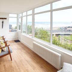 Burnsyde Beach House - With Sea Views