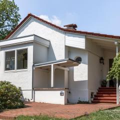 the Mulang House