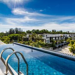 Laguna Park Villa with rooftop pool by Lofty
