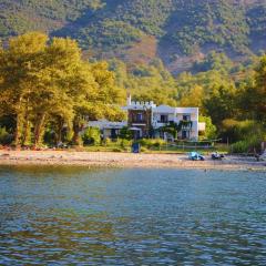 Archondissa Beach Aparthotel