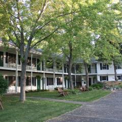 Parkside Inn