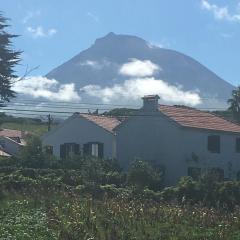 Home Pico - Casa dos Cedros (Alojamento local)