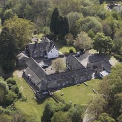 Bryn Melyn Farm Cottages