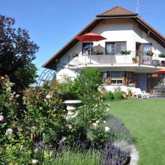 Ferienwohnung im Rosengarten