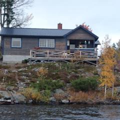 Sjönära hus i Jämtland