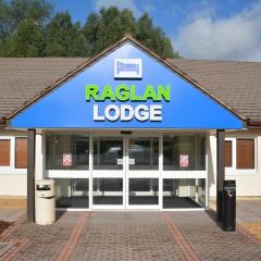 Raglan Lodge