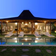 Villa Aksara by Optimum Bali Villas