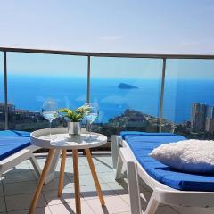 Highrise apartment with private terrace & sea views - 34th floor