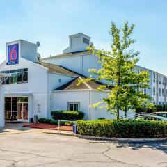 Motel 6-Fort Mill, SC - Charlotte