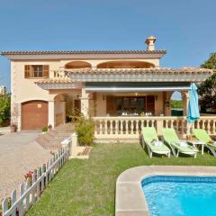 Llac Blau - Mediterranean Styled with Pool